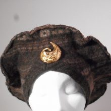 big_brown_tam_with_gold_curled_leaf_pin.jpg