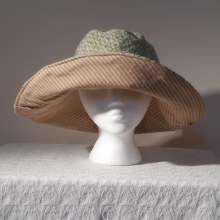 big_greentan_reversible_sunhat.jpg