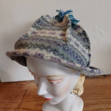 Big Bell Hat with PomPom