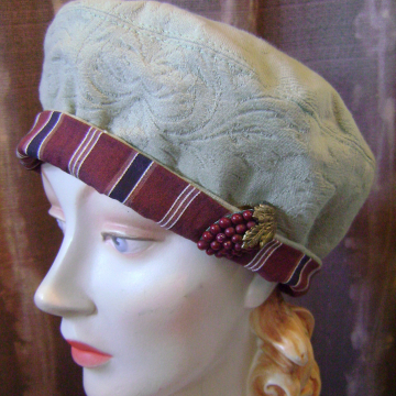 Reversible Toque with Clip