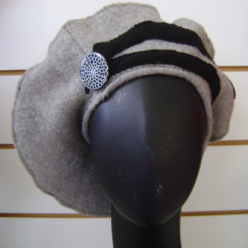 Two Toned Beret with SusanPin