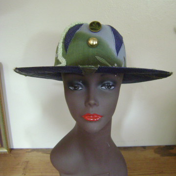 Sunhat with Two Headed Snake