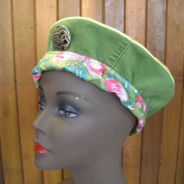 Reversible Hat with Susan Pin