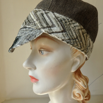 Brimmed Reversible Wedge Cap