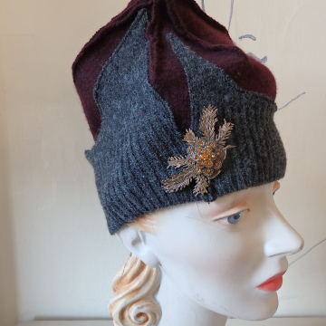Two Toned hat with a Sparkly Pin
