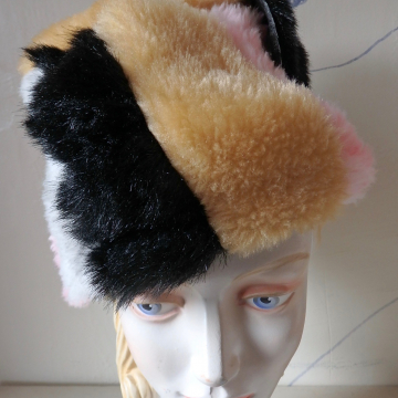 "Fur" Strips with Tail