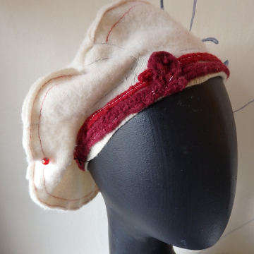 Beret with Felted "Drawing"